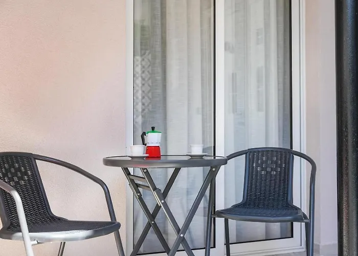 Bougainvilla Apartment Tirana